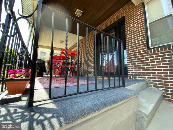 427 E Sharpnack Street, Philadelphia PA 19119