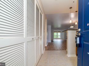 3176 Summit Square Drive 4D3, Oakton VA 22124