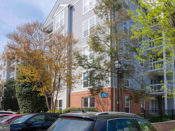 3176 Summit Square Drive 4D3, Oakton VA 22124