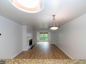 3176 Summit Square Drive 4D3, Oakton VA 22124