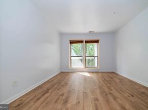 3176 Summit Square Drive 4D3, Oakton VA 22124