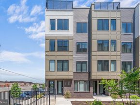 3001 Sedgeview Walk 147, Philadelphia PA 19125