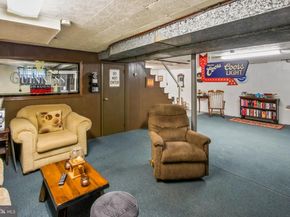 752 Kedron Avenue, Morton PA 19070