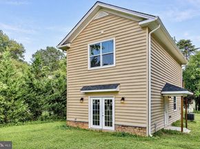 7313 Byrneley Lane, Annandale VA 22003