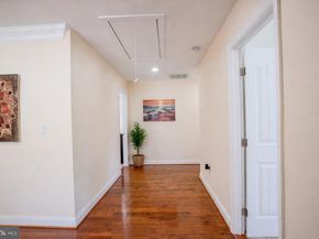 7313 Byrneley Lane, Annandale VA 22003