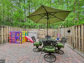 7876 Newport Glen Pass, Annandale VA 22003