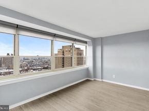 1810 Rittenhouse Square 1608, Philadelphia PA 19103