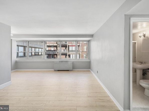 1810 Rittenhouse Square 1608, Philadelphia PA 19103