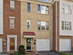 1636 S Taylor Street, Arlington VA 22204