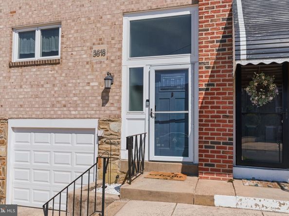 3618 Essex Lane, Philadelphia PA 19114