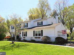 1608 S Crescent Boulevard, Yardley PA 19067