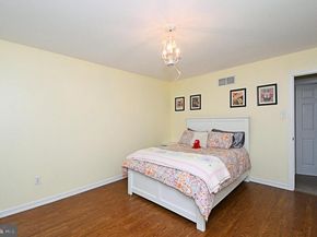 1608 S Crescent Boulevard, Yardley PA 19067