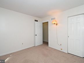 1608 S Crescent Boulevard, Yardley PA 19067