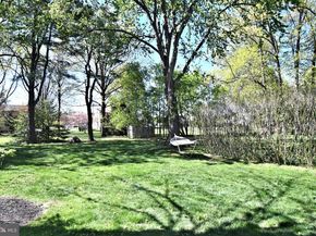 1608 S Crescent Boulevard, Yardley PA 19067