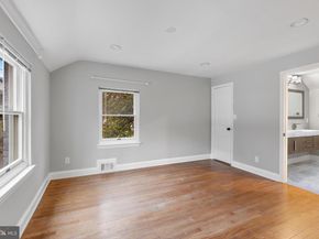 2400 S Arlington Ridge Road, Arlington VA 22202