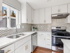 2400 S Arlington Ridge Road, Arlington VA 22202