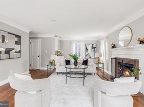 2400 S Arlington Ridge Road, Arlington VA 22202