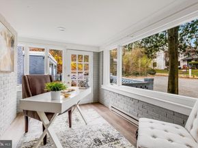 2400 S Arlington Ridge Road, Arlington VA 22202
