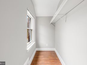 2400 S Arlington Ridge Road, Arlington VA 22202