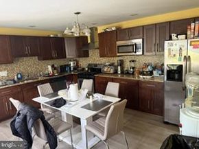 229 E Price Street, Philadelphia PA 19144