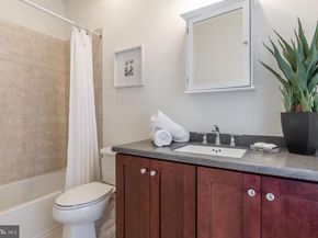 330 L Street SE, Washington DC 20003