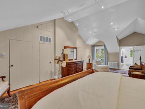 70 W Bridge Street, New Hope PA 18938