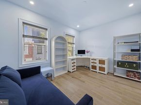 2006 Saint Albans Street, Philadelphia PA 19146