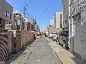 2006 Saint Albans Street, Philadelphia PA 19146