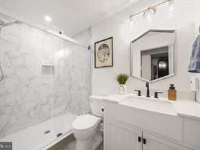 2006 Saint Albans Street, Philadelphia PA 19146