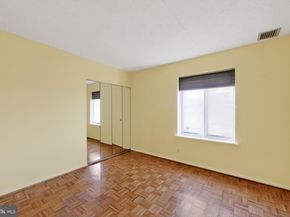 20724 Valley Forge Circle 724, King Of Prussia PA 19406