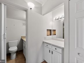 20724 Valley Forge Circle 724, King Of Prussia PA 19406