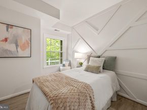 2811 S Woodrow Street B, Arlington VA 22206