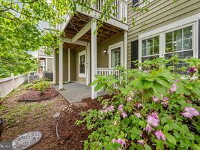 2811 S Woodrow Street B, Arlington VA 22206