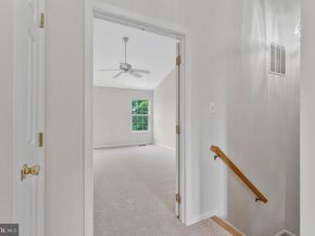 21491 Southern Magnolia Square, Sterling VA 20164
