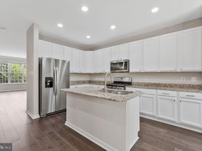 21491 Southern Magnolia Square, Sterling VA 20164