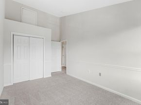 21491 Southern Magnolia Square, Sterling VA 20164