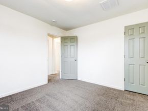 31 Nature Lane, Levittown PA 19054