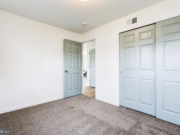 31 Nature Lane, Levittown PA 19054