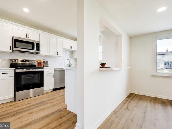 31 Nature Lane, Levittown PA 19054