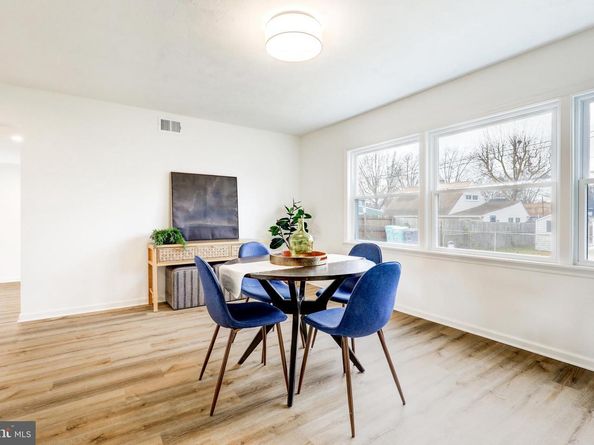 31 Nature Lane, Levittown PA 19054