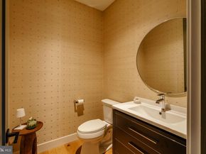 27 W Mechanic Street, New Hope PA 18938