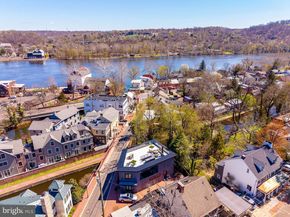 27 W Mechanic Street, New Hope PA 18938