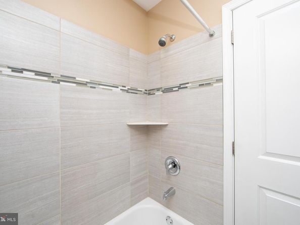 1030 N Leithgow Street, Philadelphia PA 19123