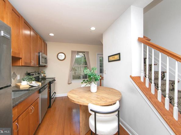 1030 N Leithgow Street, Philadelphia PA 19123