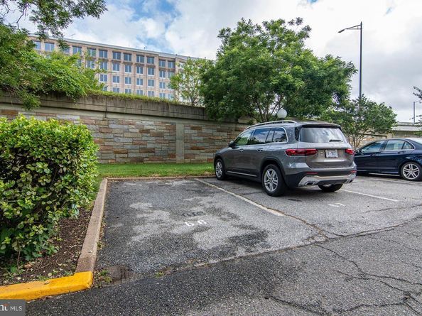 237 G Street SW 120, Washington DC 20024