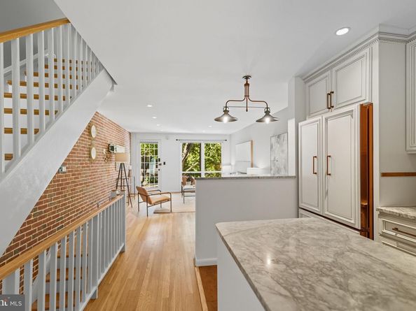 237 G Street SW 120, Washington DC 20024