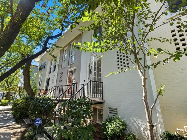 237 G Street SW 120, Washington DC 20024