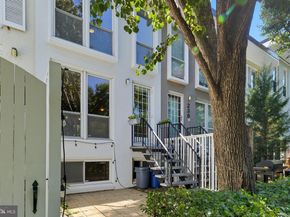 237 G Street SW 120, Washington DC 20024