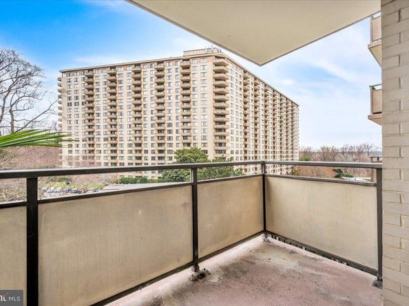 5225 Pooks Hill Road 505S, Bethesda MD 20814