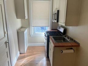 2084 Carver Street, Philadelphia PA 19124